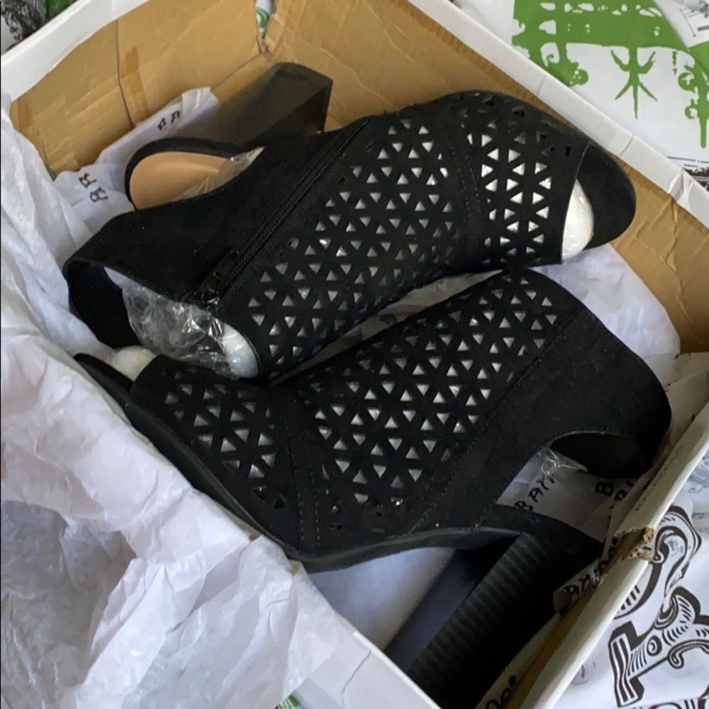 Black bamboo heels size 7